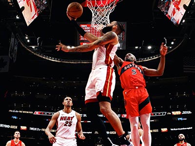 亚利桑那大学vs西弗吉尼亚大学直播