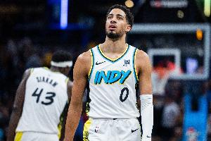 多点开花！步行者6人得分上双 无奈仍然遭遇逆转