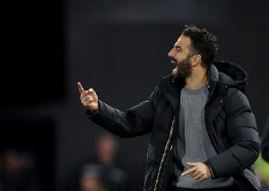 萨顿：曼联如今是一支非常糟糕的球队，面对纽卡会以1-2输球