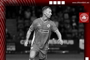 R.I.P.纽卡旧将迈克尔-纽贝里去世，年仅27岁