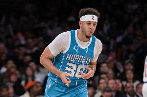 赛斯-库里：主场球迷全力支持我们 我们必须用更好表现回报他们