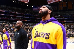 今日湖人对阵骑士！浓眉升级大概率出战 詹姆斯因生病出战成疑