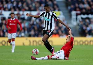 伊萨克上赛季以来面对英超BIG6已打进11球，比哈兰德还多1球