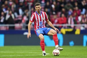 记者：马竞在和巴萨谈朗格莱 可能报价800万-1000万欧元