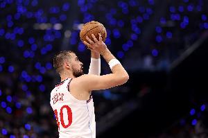 祖巴茨本赛季已经有10场15+篮板 全联盟排第二&仅次于唐斯