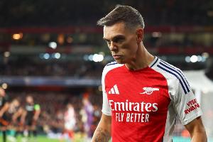 标晚：特罗萨德就是顶替萨卡的完美人选，他一直都是超级替补