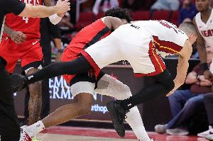 阿门-汤普森：与希罗没有个人恩怨 我小时候也常跟奥萨尔那样争执