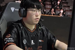 Delight：输给T1是下路与打野的沟通不足，Guma对线能力很强