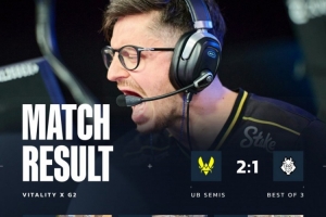 史上最没悬念的让一追二！Zywoo关键三杀挽狂澜 VIT战胜G2