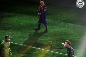 拜仁官方晒图：诺伊尔为单一球队欧冠首发137次升第2，已超越梅西