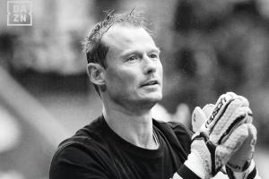 R.I.P.！48岁奥地利前国门因火车撞击去世，曾效力阿森纳、尤文