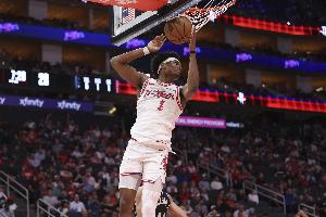 阿门：我们会尊重对手的每一位球员 我只是想赢下总冠军！