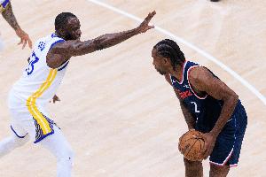 Shams：追梦昨日带病出战 他赛前在场边和更衣室内到处呕吐