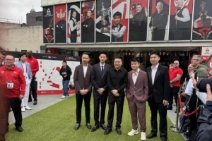 中国军团！斯诺克世锦赛5名中国种子选手合影留念，丁俊晖占据C位