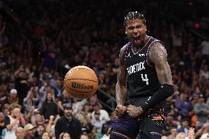 杰伦·格林：打勇士得有侵略性并冲击内线 他们喜欢收缩防守