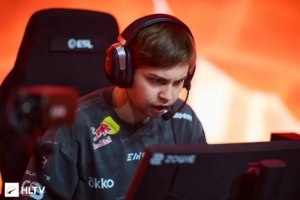 sh1ro谈Spirit为何难打Falcons：说实话，现在我真xx不知道