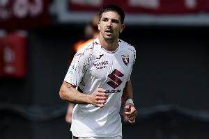 吉奥瓦尼·西蒙尼：希望未来能够回归河床，但现在专注于都灵