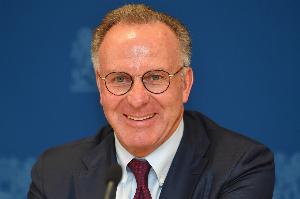 鲁梅尼格：这个冠军实至名归，孔帕尼做得非常出色