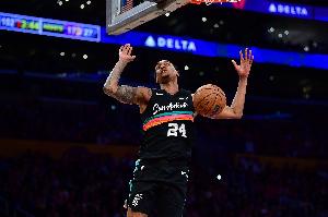 瓦哥真棒！瓦塞尔13中5&三分9中4贡献15分3板2助2帽