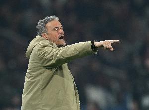 你是否将欧冠的优先级置于法甲之上？恩里克：两者对巴黎同等重要