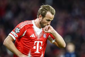 人挪活...凯恩德甲2连冠+拜仁第3冠，热刺跌入英超降级区