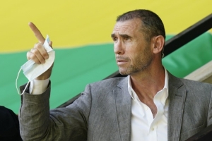 基翁：外界噪音赛季初就有只不过现在更响了，唯一办法就是出成绩