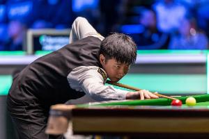 尼尔·罗伯逊：赵心童可能成统治级球员，但他本赛季也几次差点输